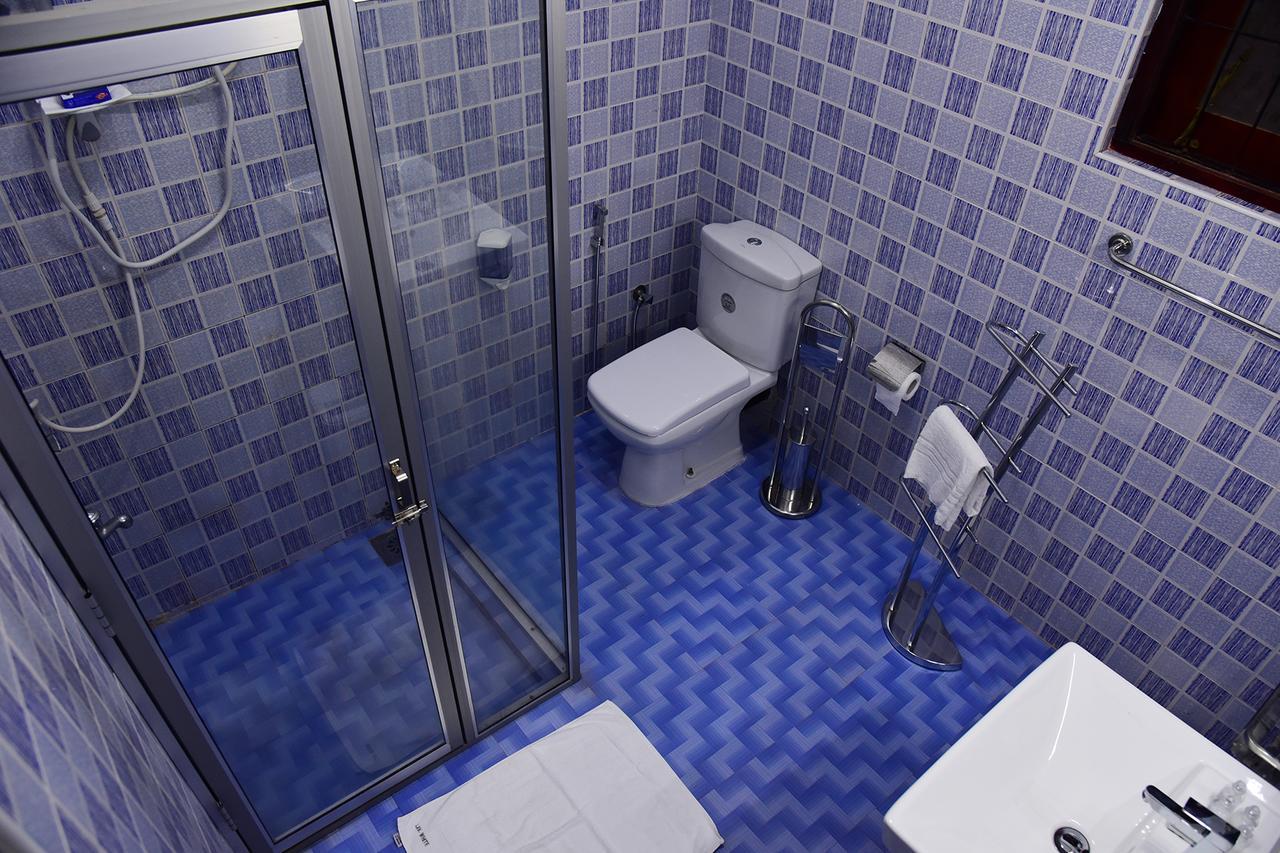 One And Only Apartment Negombo Ngoại thất bức ảnh