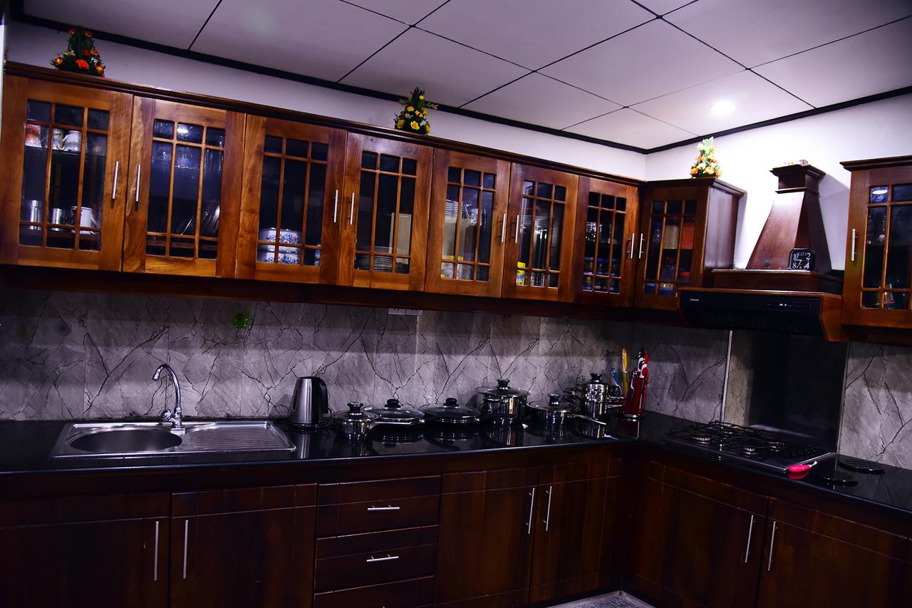 One And Only Apartment Negombo Ngoại thất bức ảnh